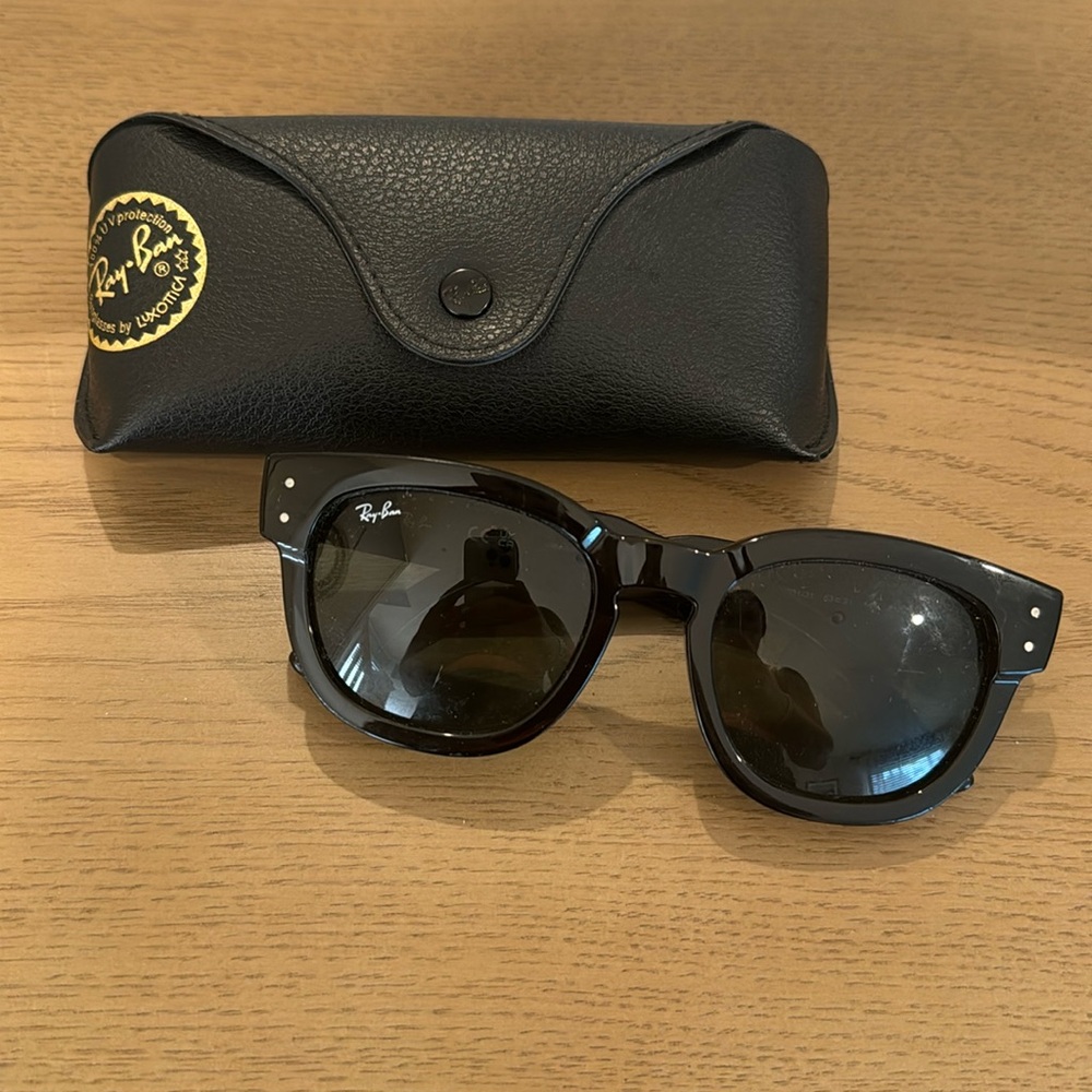 Rayban Mega Hawkeye